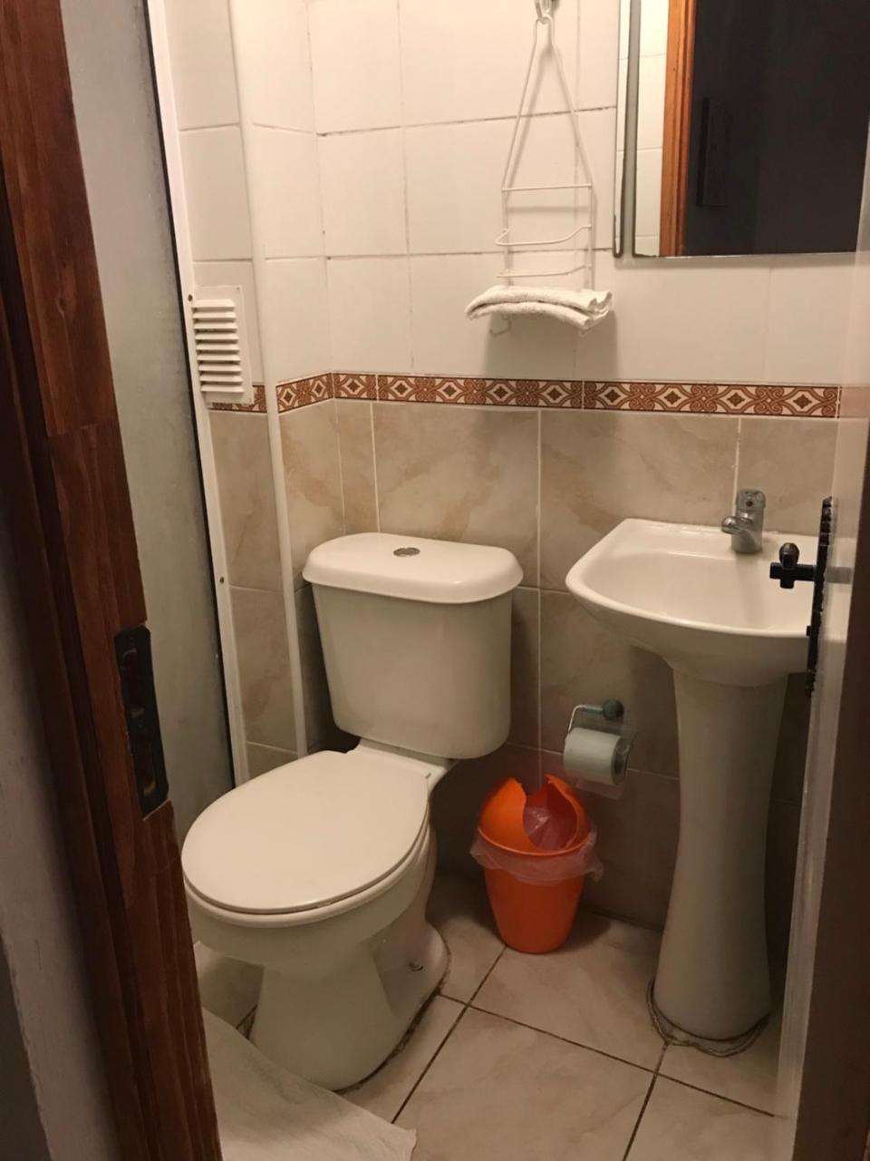 Hostal Avenue La Serena Bagian luar foto